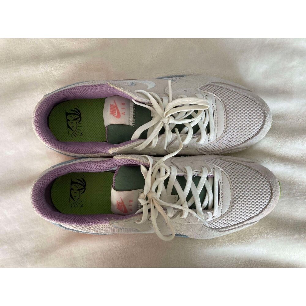 Nike Air Max Women’s Athletic Sneakers in Cream, Light Blue, Pink & Green - Picture 3 of 10